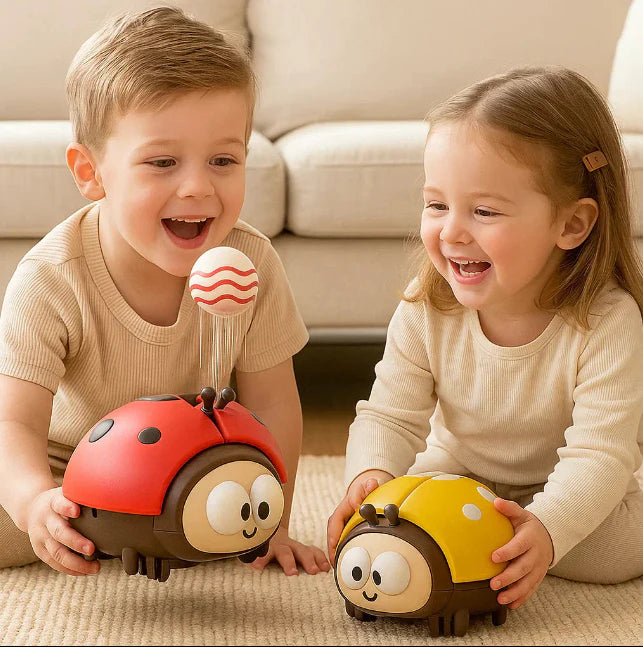 Interaktives Marienkäfer Spielzeug für Kinder – bewegliches Motorikspielzeug mit Ballfunktion